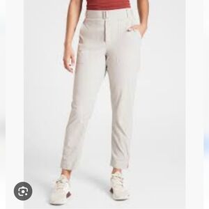 MOVING SALE! Athleta Belted Trekkie Pant